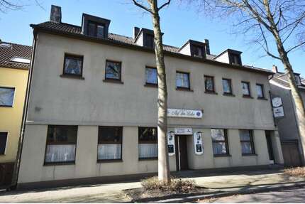Haus zum Kaufen in Essen 450.000,00 € 248.5 m²