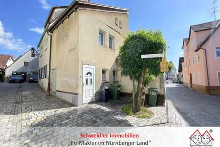 Haus zum Kaufen in Lauf an der Pegnitz 88.000,00 € 22.1 m²