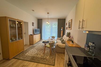 Betreutes Wohnen inkl. täglichem Frühstück, Mittagessen, Rezeption & Pflege – 2-Raum Wohnung mit Küche & Balkon frei! - Sangerhausen