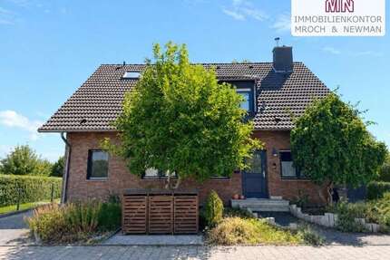 Haus zum Kaufen in Niederkassel-Mondorf 745.000,00 € 200 m²