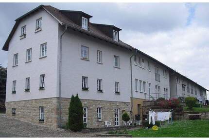 Schöne 2-Raum Wohnung mit Terrasse in ruhiger Lage zu vermieten! - Donndorf Kloster