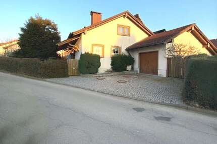 Haus zum Kaufen in Dietmannsried 415.000,00 € 150 m²