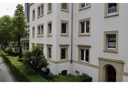 Charmante Altbauwohnung mit großzügigem Raumgefühl in begehrter Koblenzer Lage