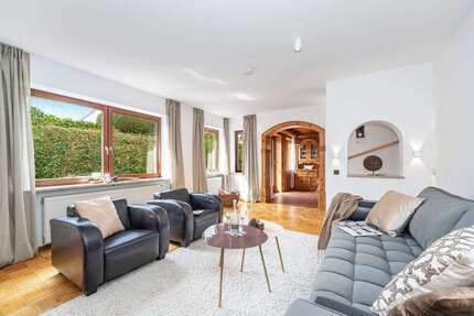 Haus zum Kaufen in Putzbrunn 1.095.000,00 € 155.22 m²