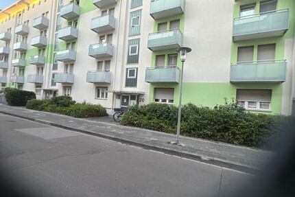 Provisionsfrei* LU -Süd 2 ZKB Luxus-modern kernsaniert Nähe Parkinsel im sanierten Mehrfamilienhaus - Ludwigshafen
