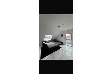 „4-Zimmer Wohnung 80m² mit Balkon – All Inclusive 1.400€“ - Paderborn Neuenbeken