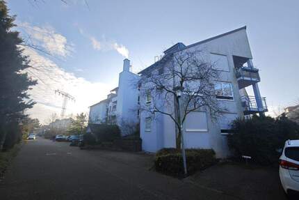 schöne 2-Raum Wohnung mit Balkon und TG-Stellplatz * ab 032026 - Leipzig Burghausen-Rückmarsdorf