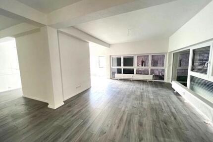 Kernsarnierte Wohnung im Zentrum von Wolfhagen