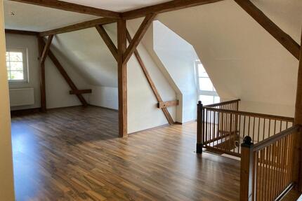 charmantes Haus mit 2 Zi.-Whg.118qm mit Galerie + Deckenbalken - Haselbachtal