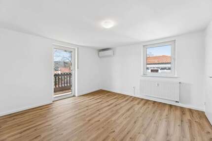 Wohnung zum Kaufen in Speichersdorf 115.000,00 € 57.06 m²