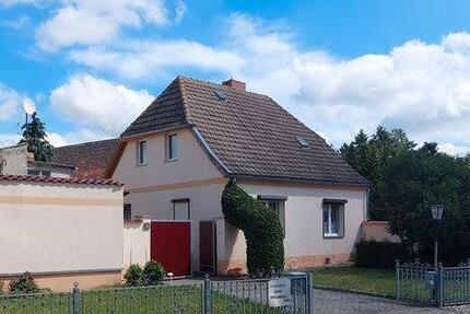 schönes geräumiges Einfamilienhaus zu verkaufen - Egeln