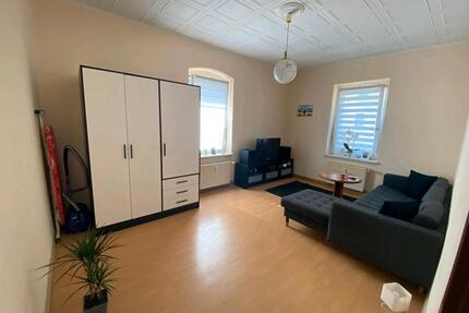 Frisch renovierte 2-Zimmer-Wohnung im Erdgeschoss - Werdau