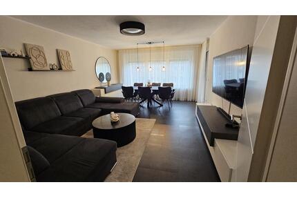 Moderne Eigentumswohnung mit Balkon und Küche von Privat - Moers Rheinkamp