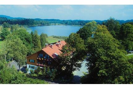 Ein schönes 1 Zimmer Apartment in Bad Bayersoien zu vermieten.