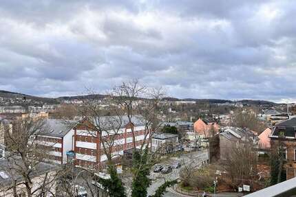 Wohnung zum Mieten in Plauen 322,00 € 64.4 m²