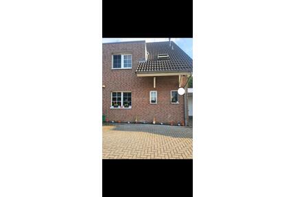 Doppelhaushälfte von Privat - 499.000,00&nbsp;EUR Kaufpreis, ca.&nbsp; 134,00&nbsp;m&sup2; in Erkelenz (PLZ: 41812)