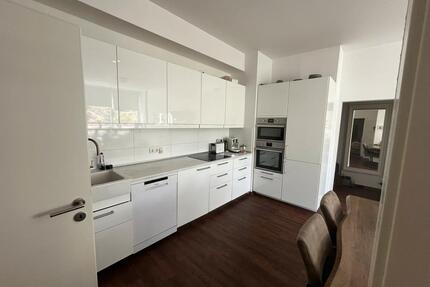 Provisionsfreie helle 3-Zimmerwohnung Unterbilk - Düsseldorf