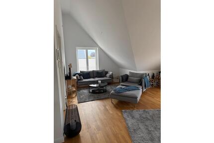 Wohnung im Herzen von Wyk - 1.875,00&nbsp;EUR Kaltmiete, ca.&nbsp; 90,00&nbsp;m&sup2; in Wyk Auf Föhr (PLZ: 25938)