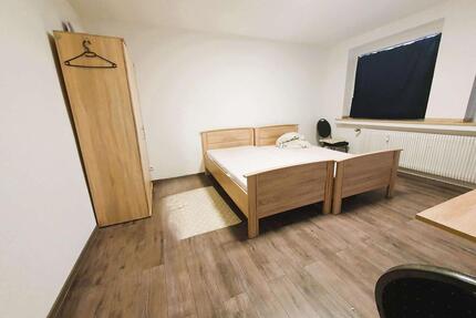 Großzügiges möbliertes Apartment – ideal für Singles oder Paare - Oberhausen Biefang