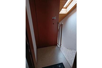 3 Zimmer DG Wohnung 600€ Kaltmiete - Schwaigern