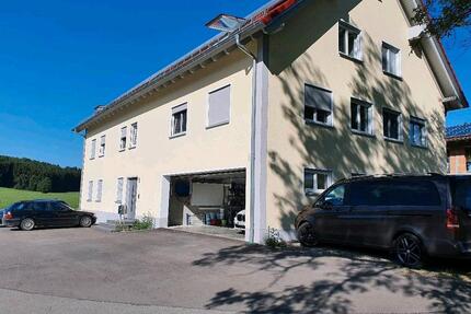 Wohnung im Erdgeschoss Garten Terrasse Küche inkl. - Attenweiler