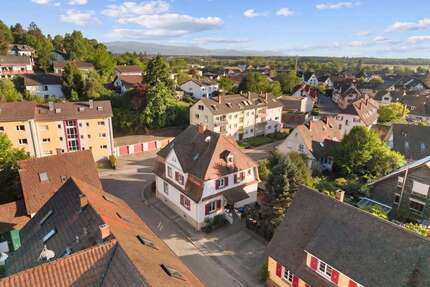Haus zum Kaufen in Emmendingen 599.000,00 € 134 m²