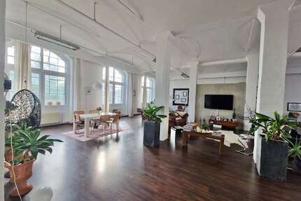 Wohnung zum Kaufen in Heidenau 795.000,00 € 471 m²