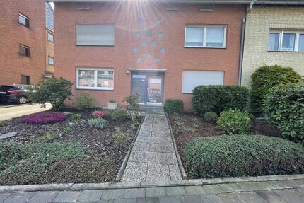 Helle 2-Zimmer-Dachgeschosswohnung in MG-Neuwerk - Mönchengladbach Ost