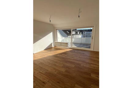 Frisch saniert: 4 Zimmer, Südbalkon & Garage in Toplage Schwachhausen - provisionsfrei - Bremen Radio Bremen