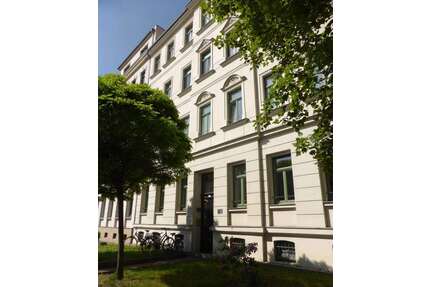 Wohnung zum Kaufen in Leipzig 120.000,00 € 42.47 m²