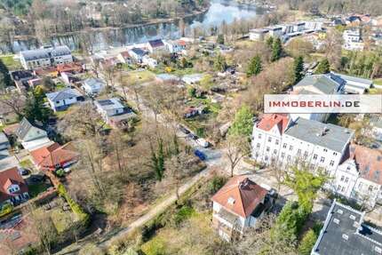 Haus zum Kaufen in FürstenwaldeSpree 649.000,00 € 250 m² - Fürstenwalde/Spree