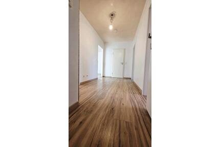 Charmante 3-Zimmer-Wohnung ruhige Lage & bezugfrei - Frankenthal (Pfalz)