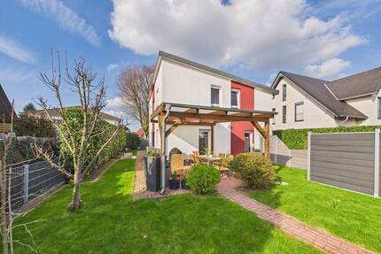 Helles Einfamilienhaus mit viel Platz für Arbeit, Wohnen und Freizeit - Reken