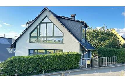 Haus zum Kaufen in Schalksmühle 560.000,00 € 212 m²