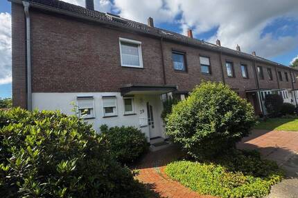 Großzügiges Wohnen in Bremen-Blumenthal - Reihenendhaus mit 5 Zimmern und schönen Garten!