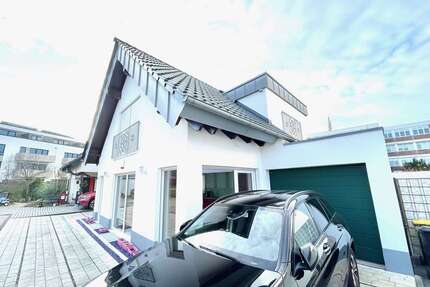 Haus zum Mieten in Köln 2.840,00 € 160 m²