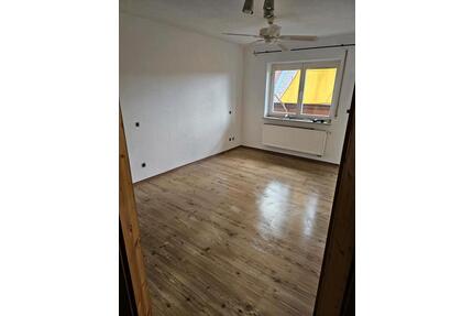 Wohnung mit 104 m² in Ummerstadt ab den 1.6.2026 frei - Heldburg