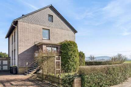 Haus zum Kaufen in Bad Nenndorf 255.000,00 € 156 m²
