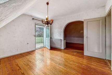 Haus zum Kaufen in Heringen 114.000,00 € 147 m²