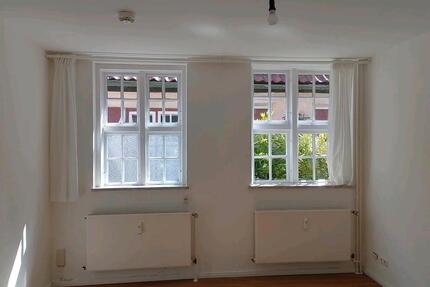 ANFRAGESTOPP - 1 Zimmer Wohnung im historischen GanG - Lübeck Innenstadt