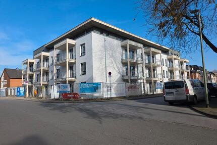 Erstbezug mit Balkon: günstige 3-Zimmer-Wohnung in Duisburg