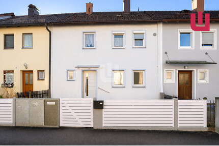 WINDISCH IMMOBILIEN - Halbes Reihenhaus mit Garten, Dachboden und Keller in guter Lage v. FFB - Fürstenfeldbruck