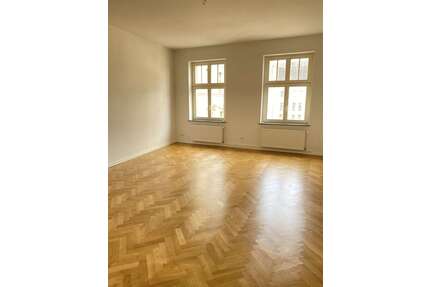 Wohnung zum Mieten in Halle 970,00 € 113.8 m²