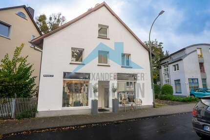 Haus zum Kaufen in Kassel 335.000,00 € 243.39 m²