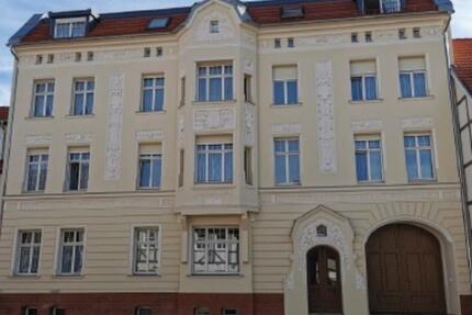 2-Raumwohnung, altersgerechtes Wohnen am Rolandplatz - Burg