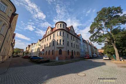 Wohnung zum Mieten in Bitterfeld 450,00 € 64.34 m²