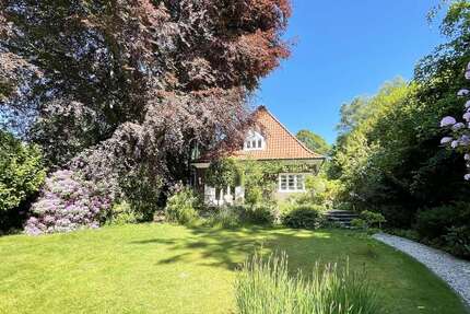 Haus zum Kaufen in Hamburg 1.995.000,00 € 165 m²