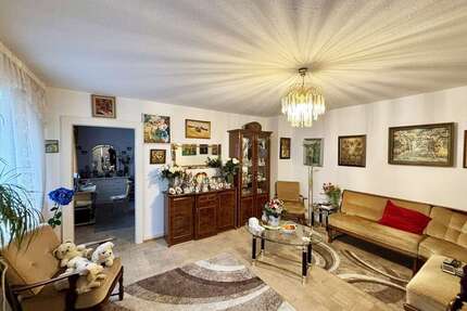 Wohnung zum Kaufen in Baden-Baden 155.000,00 € 60.61 m²