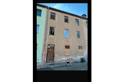 Haus zum kaufen - 35.000,00&nbsp;EUR Kaufpreis, ca.&nbsp; 52,00&nbsp;m&sup2; in Weißenfels (PLZ: 06667)