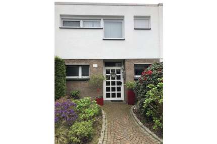 Haus zum Kaufen in Krefeld 299.000,00 € 100 m²